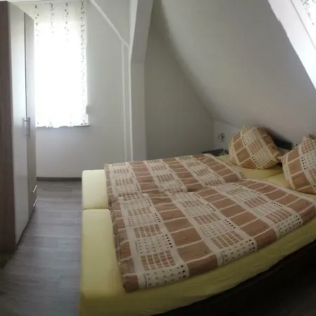 Schnell באד סאולגאו