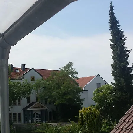 Schnell באד סאולגאו